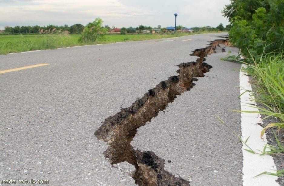 زلزال بقوة 6.1 درجات يضرب قبالة جزيرة جاوة بـ إندونيسيا
