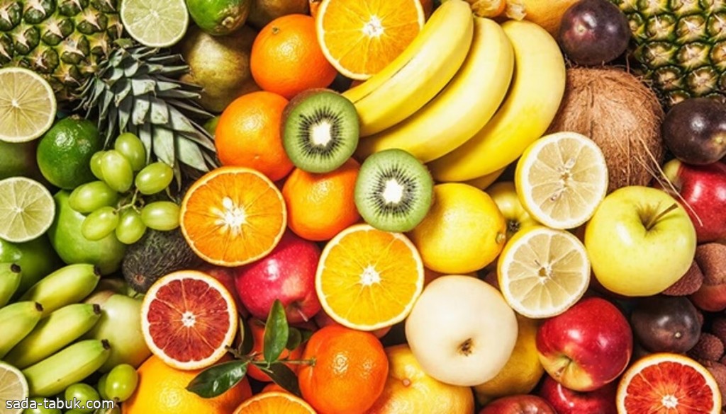 خبراء : هذه الفاكهة تساعد على خفض الوزن وإبطاء الشيخوخة