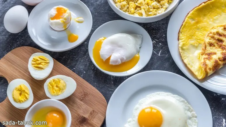 غني بالفيتامينات.. تناول البيض "المدعم" مفيد أكثر من العادي