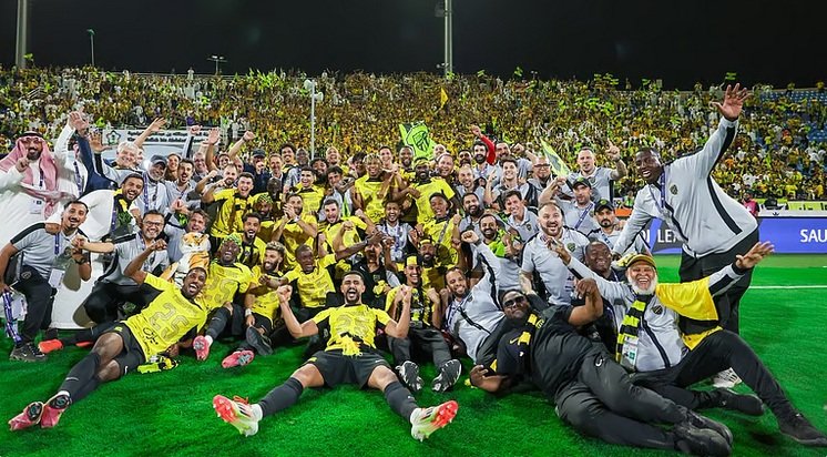 2.5 مليون مشجع في موسم دوري روشن.. جماهير الاتحاد تتصدر الحضور الجماهيري