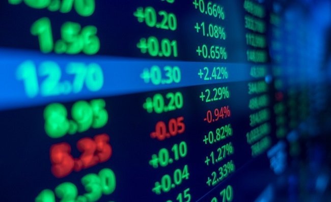مؤشر سوق الأسهم السعودية يغلق منخفضًا عند مستوى 10925 نقطة
