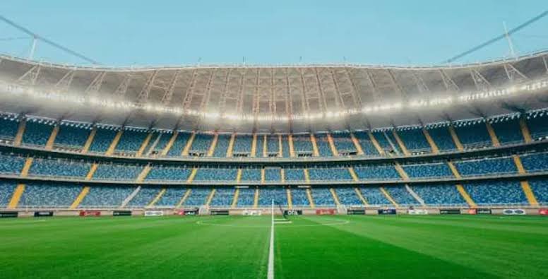 مواعيد مباريات اليوم الأوروبية والعربية والقنوات الناقلة