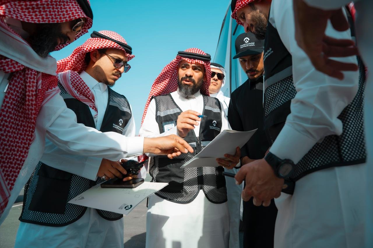 مطوفي الدول العربية تعلن عن نفرة ربع مليون حاج بنجاح