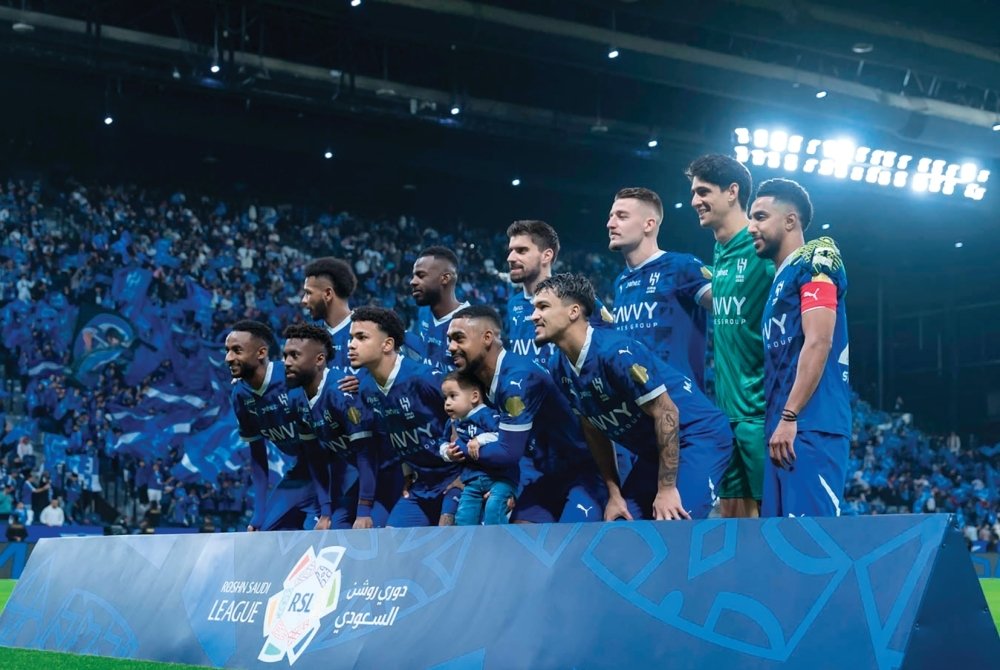 بناءاً على رغبة “إنزاغي”.. الهلال يحسم صفقة بديل ثيو هيرنانديز