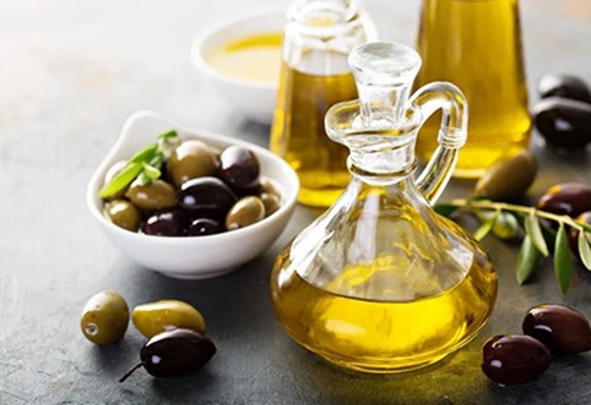 دراسة حديثة: زيت الزيتون مفتاح الصحة وطول العمر